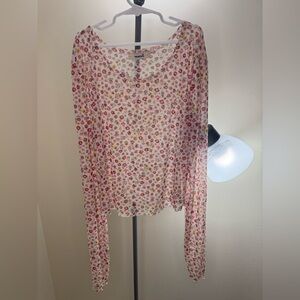 Monki Multicolor Floral Long Sleeve Top